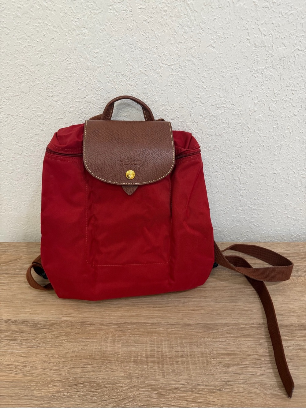 Longchamp Red Nylon Le Pliage